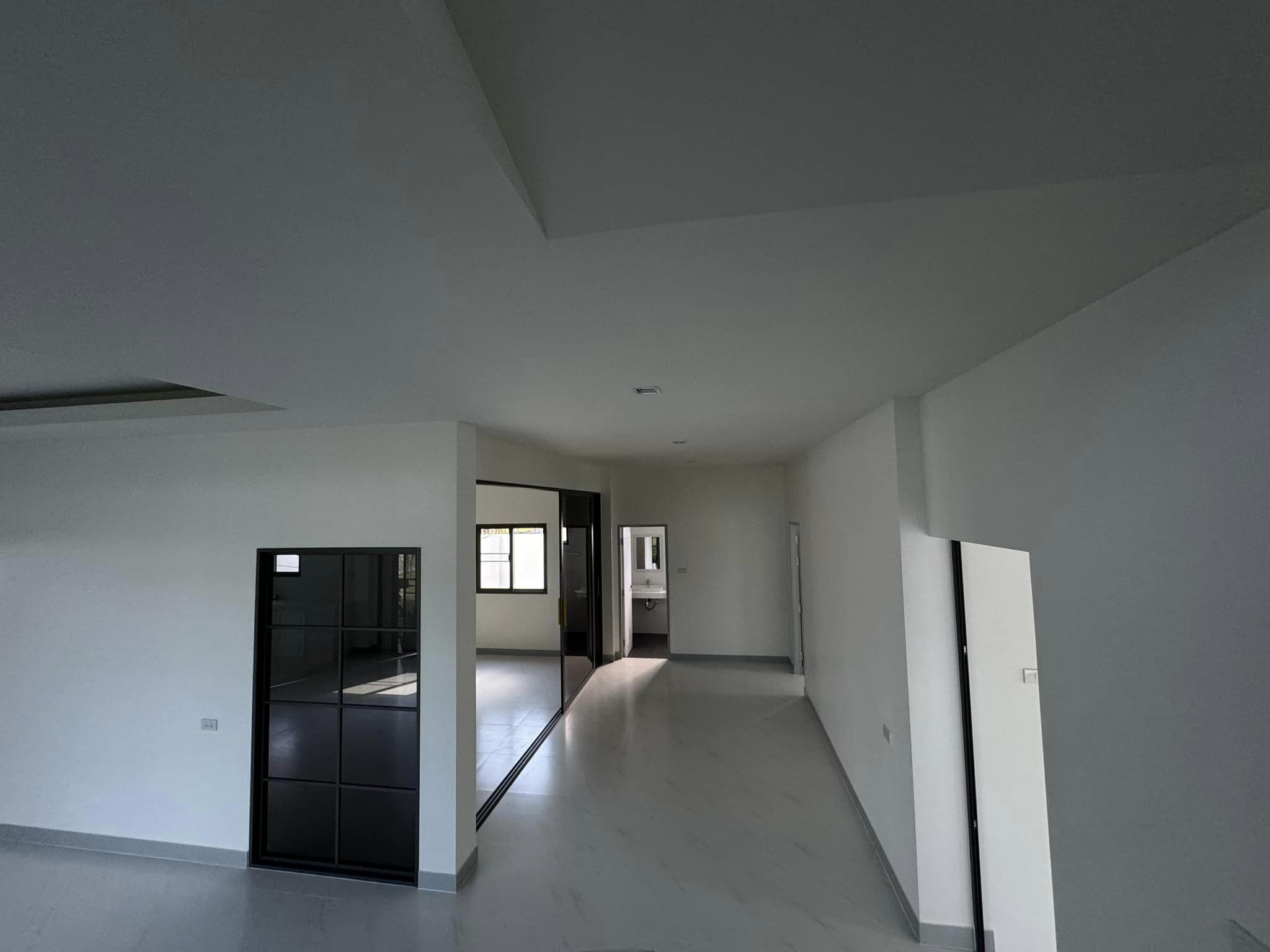 5 Bedroom House For Sale in Nong Chom, San Sai, Chiang Mai - Image 9