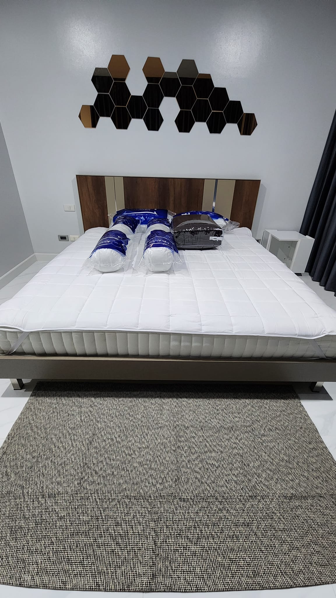 1 卧室 公寓 出租 在  - Image 9