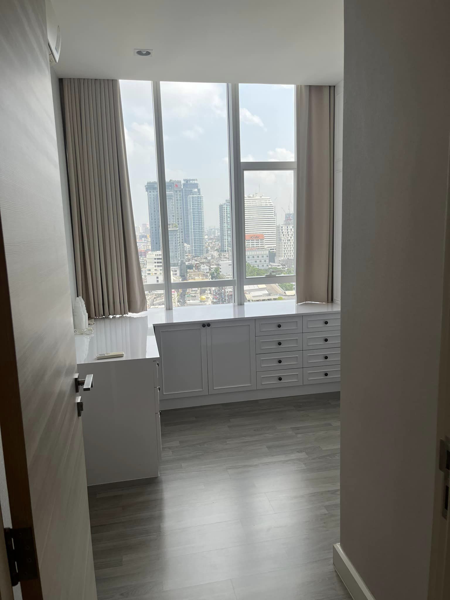 The Room Sathorn - TanonPun - Image 6