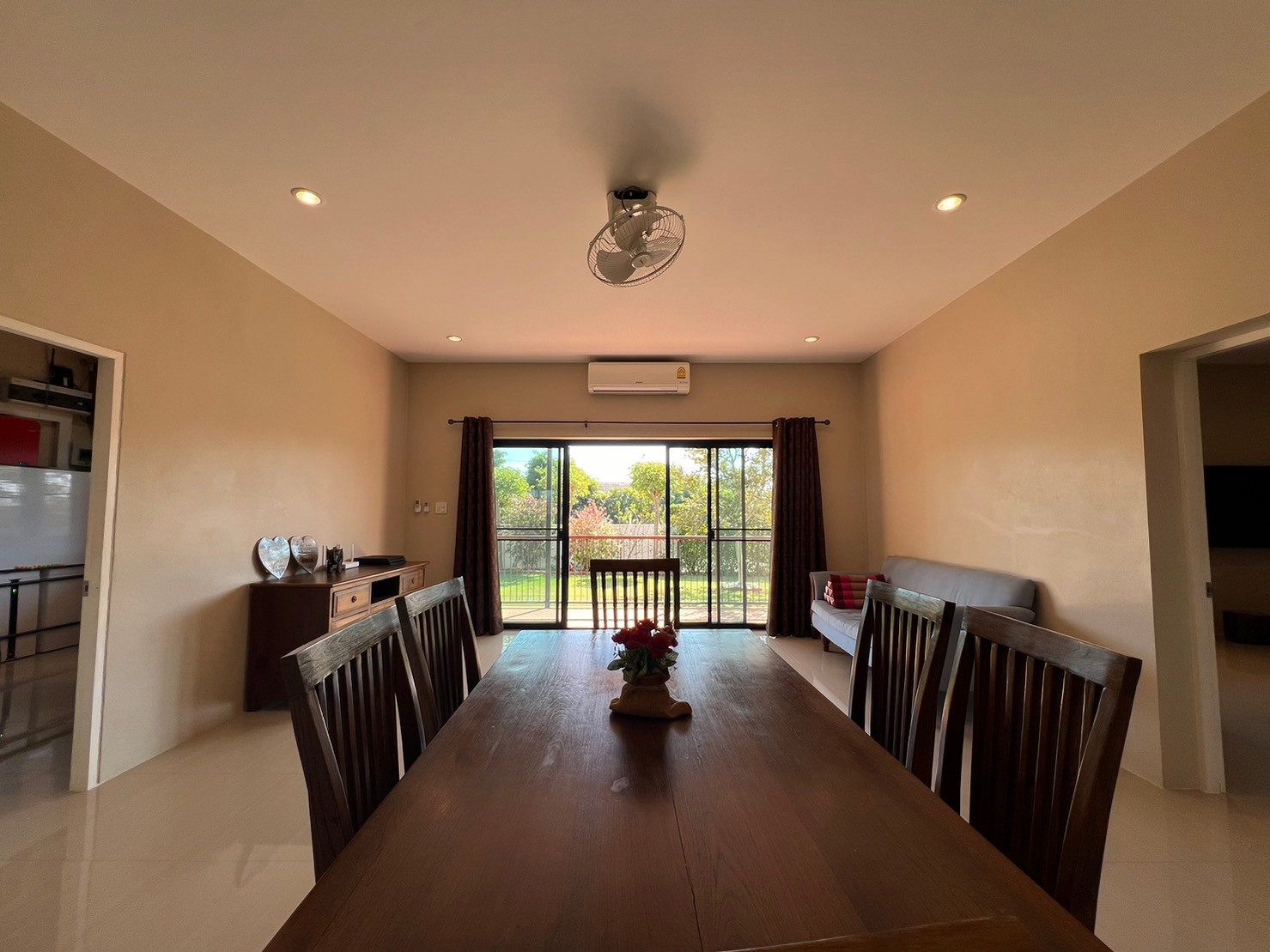 properties%2F08hndkbxOns3ZxInIdsz%2Fpics%2FVsWq4ggCiHg1hycT1AT1-LINE_ALBUM_%E0%B8%9A%E0%B9%89%E0%B8%B2%E0%B8%99%E0%B8%9E%E0%B8%B9%E0%B8%A5%E0%B8%A7%E0%B8%B4%E0%B8%A5%E0%B8%A5%E0%B9%88%E0%B8%B2%20%E0%B8%94%E0%B8%AD%E0%B8%A2%E0%B8%AA%E0%B8%B0%E0%B9%80%E0%B8%81%E0%B9%87%E0%B8%94_%E0%B9%92%E0%B9%94%E0%B9%90%E0%B9%91%E0%B9%91%E0%B9%95_2.jpg?alt=media&token=ae28ab66-08d2-4267-a5a9-15ee5b211738