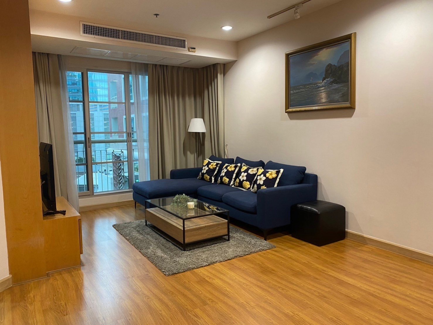 CitiSmart Sukhumvit 18 - Image 1
