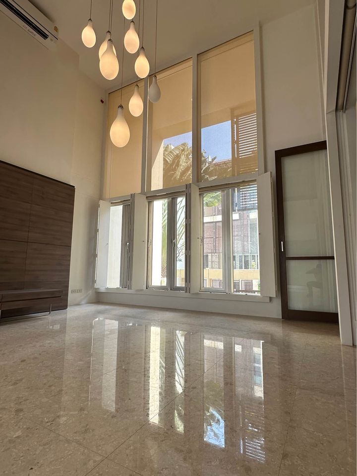 The Lofts Sathorn - Image 2