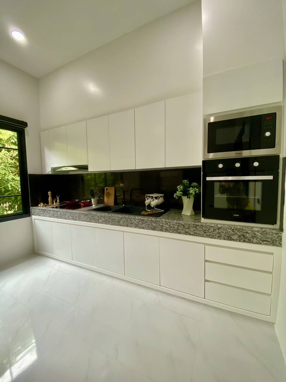 4 Bedroom House For Sale in Chae Chang, San Kamphaeng, Chiang Mai - Image 11
