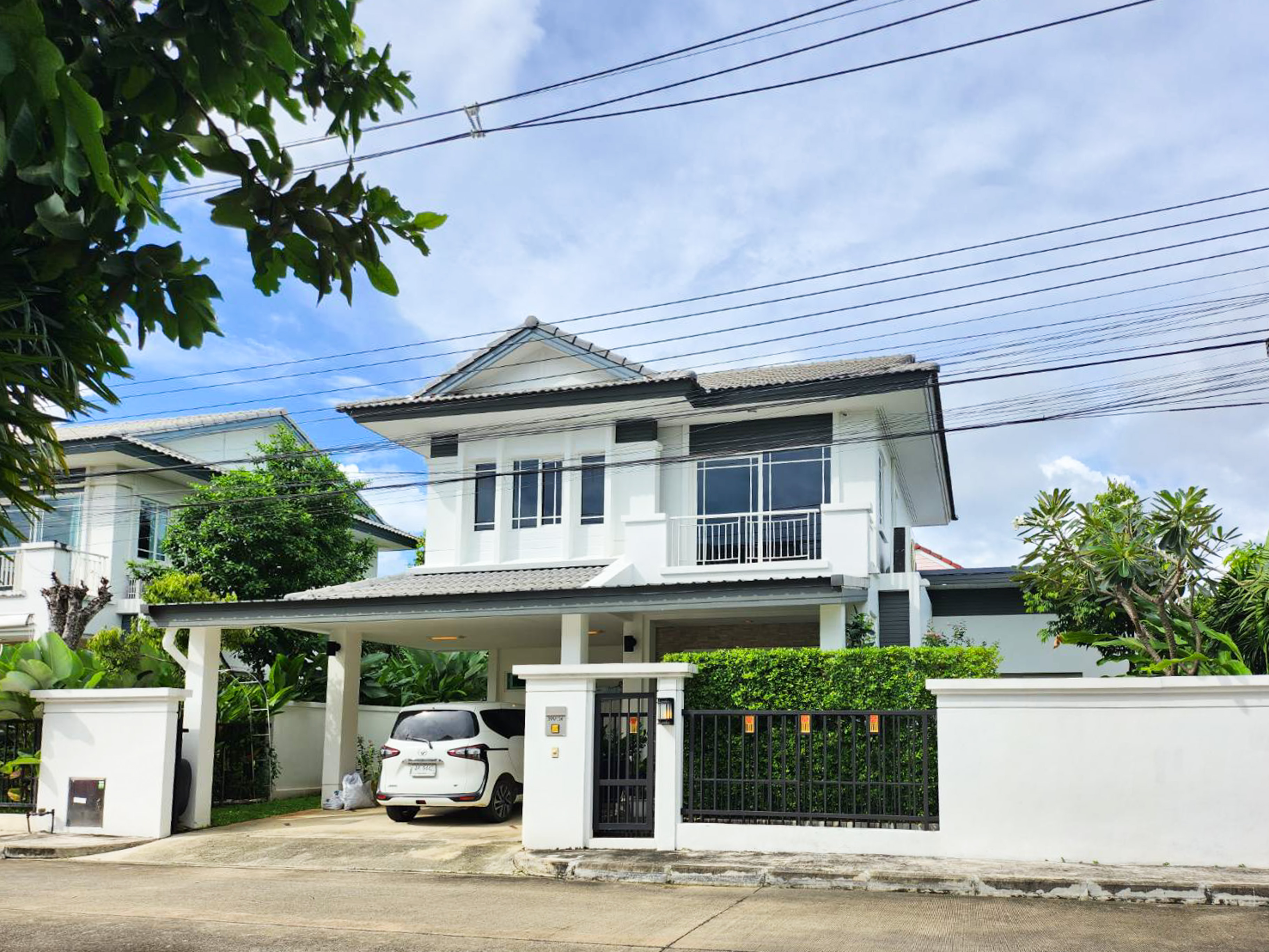 ซีรีน เลค - สีวลี เชิงดอย - Image 1