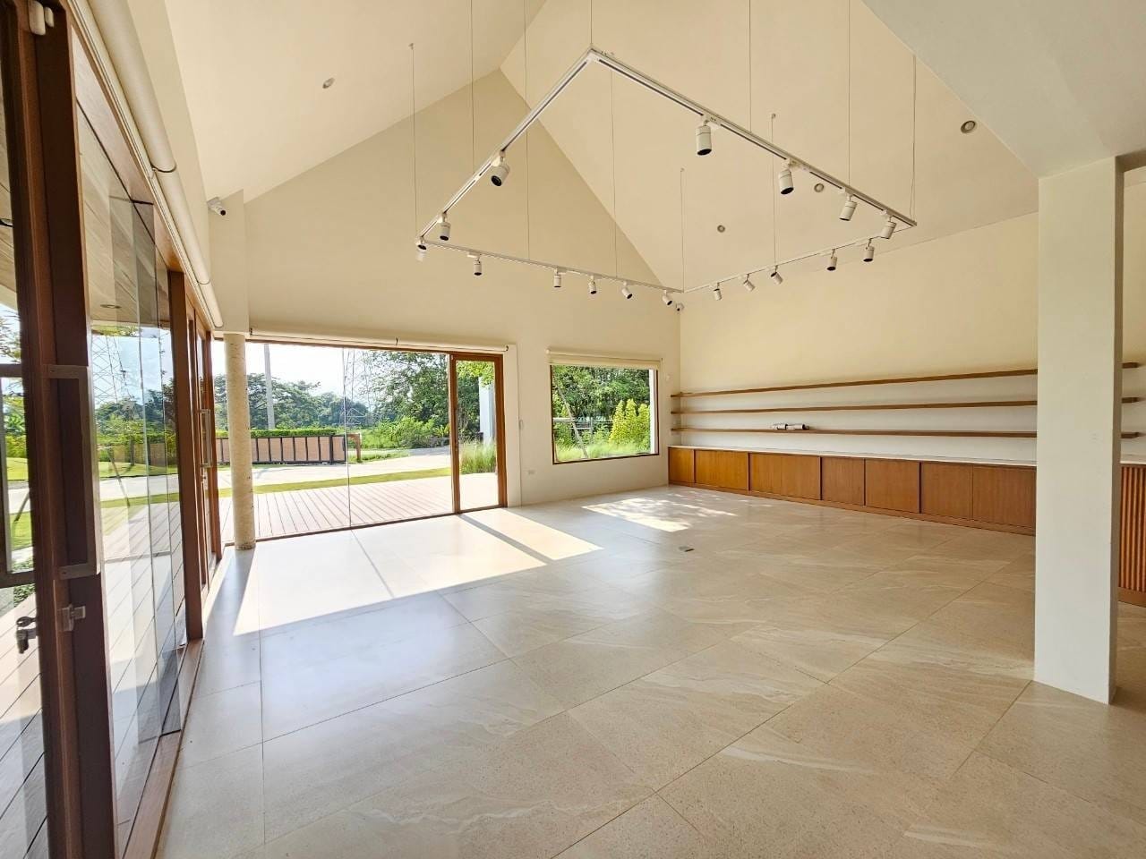 7 Bedroom House For Sale in Mueang Kaeo, Mae Rim, Chiang Mai - Image 30