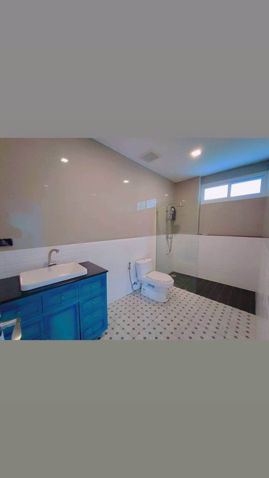 4 卧室 独立房屋  在  - Image 17