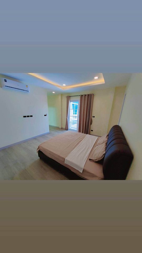 4 卧室 独立房屋  在  - Image 21