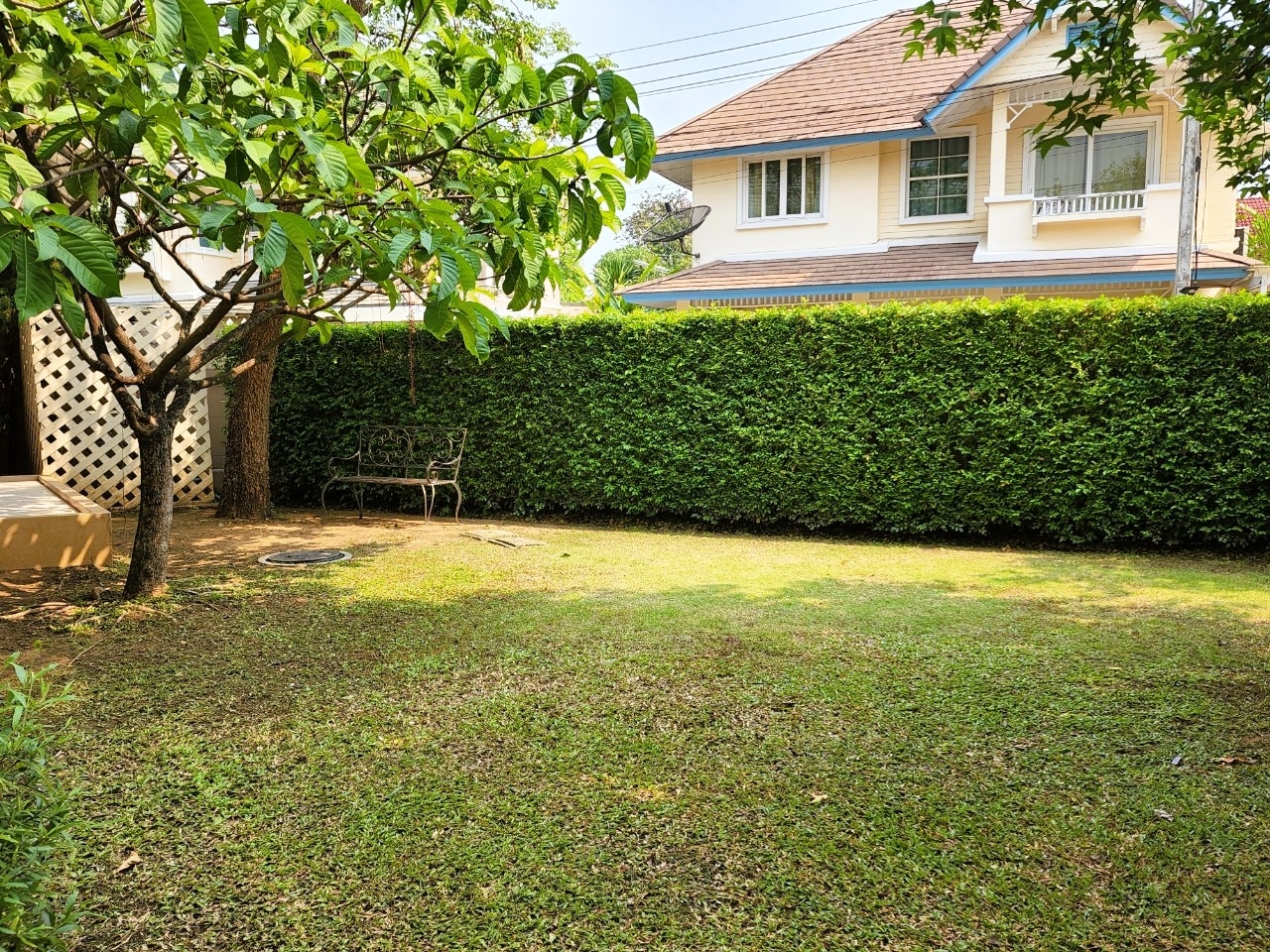 4 Bedroom House For Sale in San Phisuea, Mueang Chiang Mai, Chiang Mai - Image 21