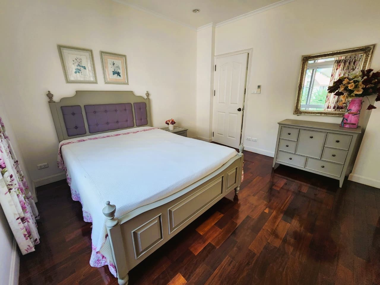 4 Bedroom House For Sale in San Phisuea, Mueang Chiang Mai, Chiang Mai - Image 5