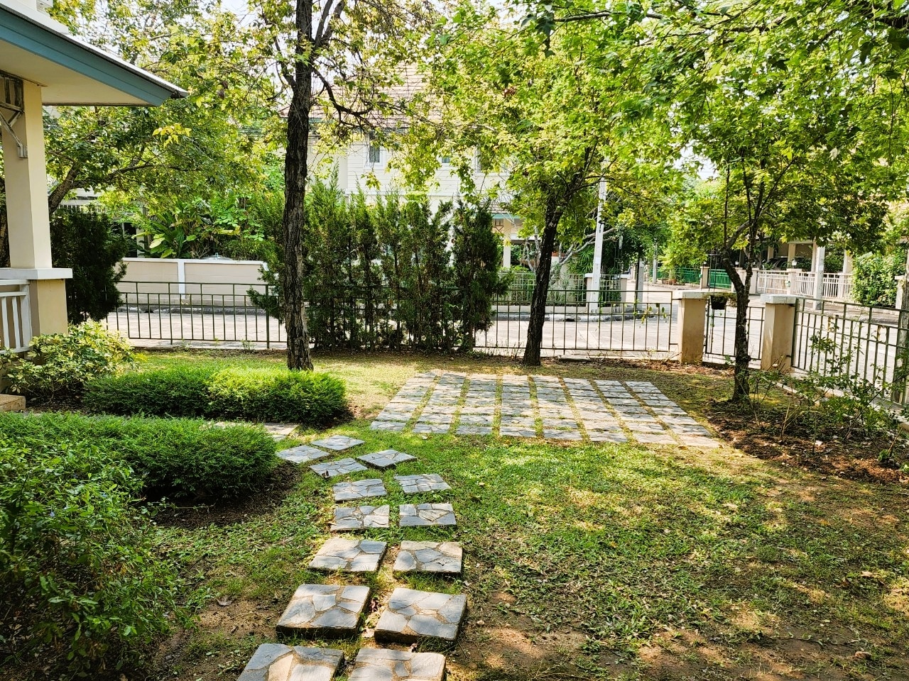 4 Bedroom House For Sale in San Phisuea, Mueang Chiang Mai, Chiang Mai - Image 20