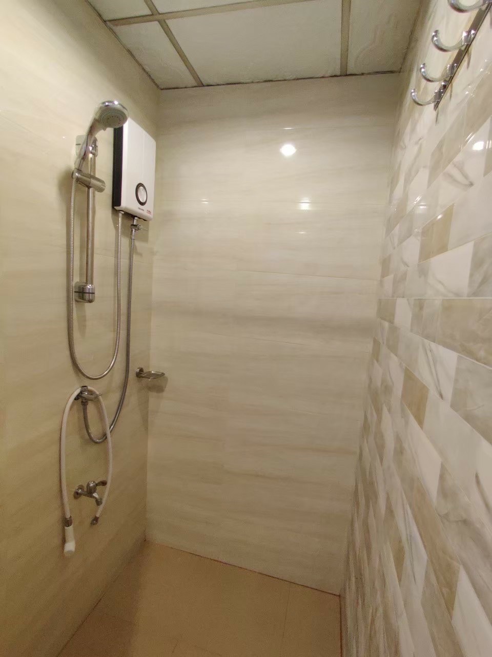 2 Bedroom House For Rent in Chang Khlan, Mueang Chiang Mai, Chiang Mai - Image 11