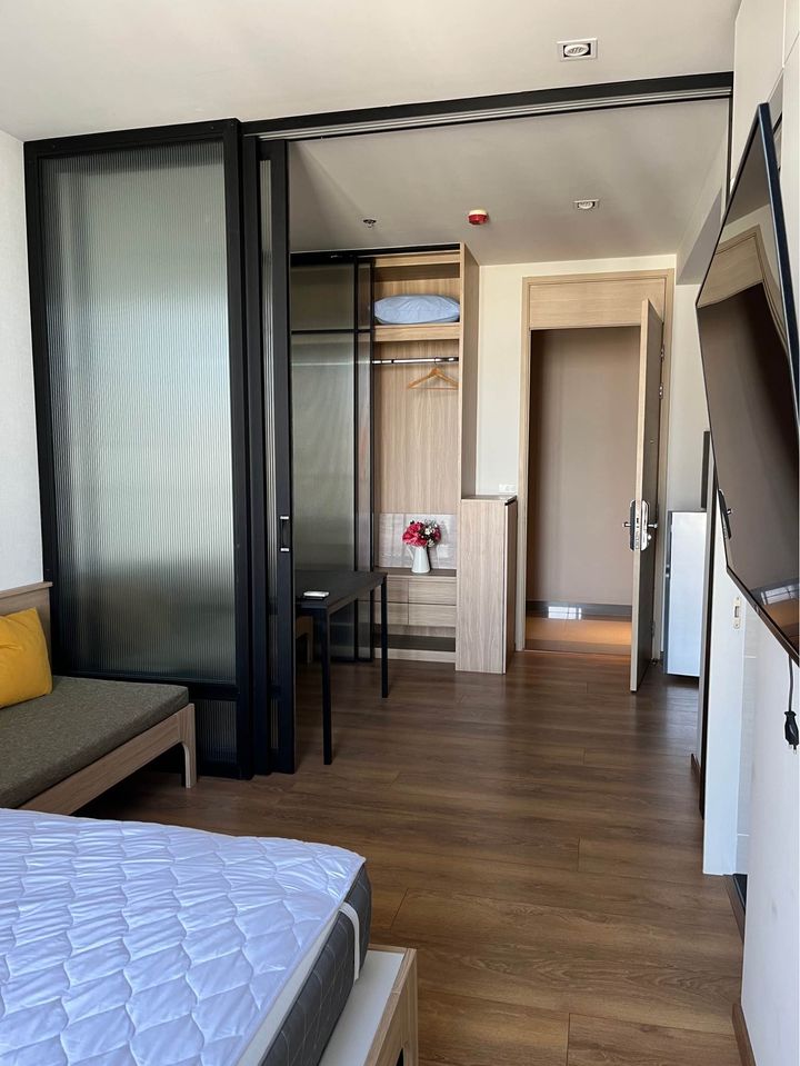 1 Bedroom Condo For Sale in Khlong Tan, Khlong Toei, Bangkok - Image 2