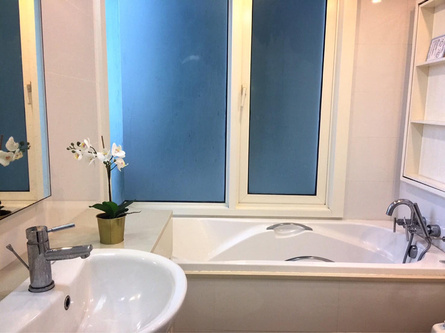 Siri Residence - Image 6