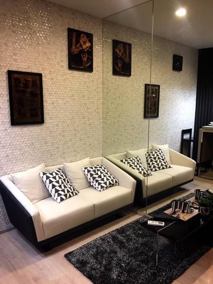 M Thonglor 10 - Image 1