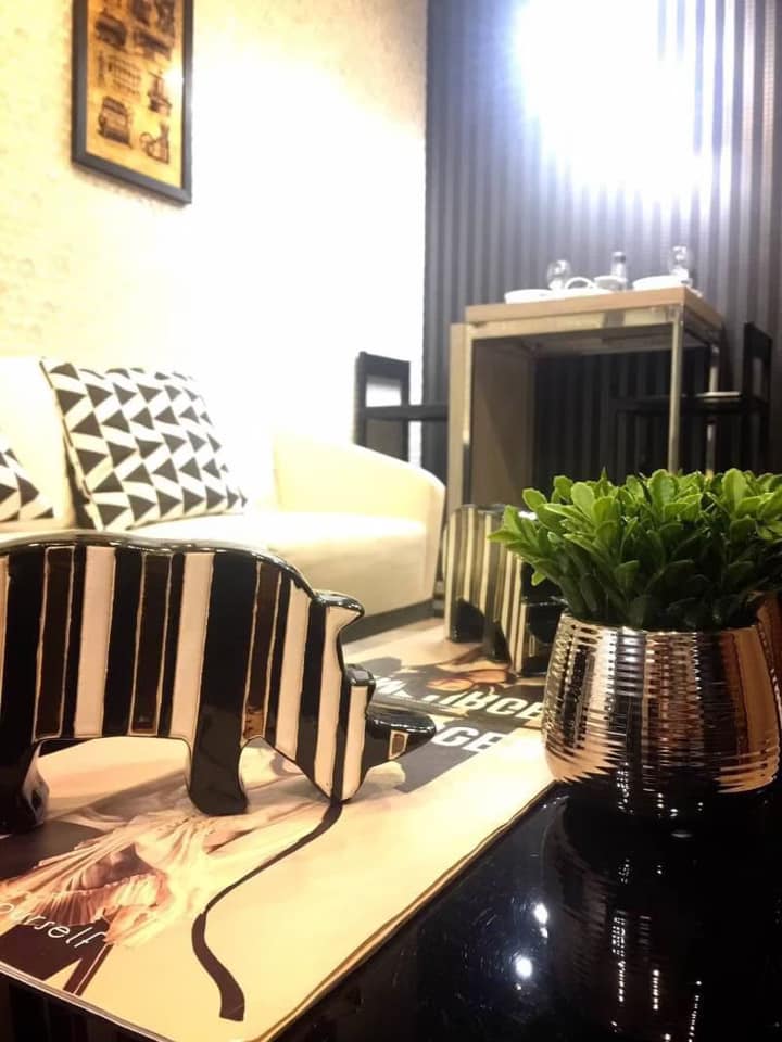 M Thonglor 10 - Image 12