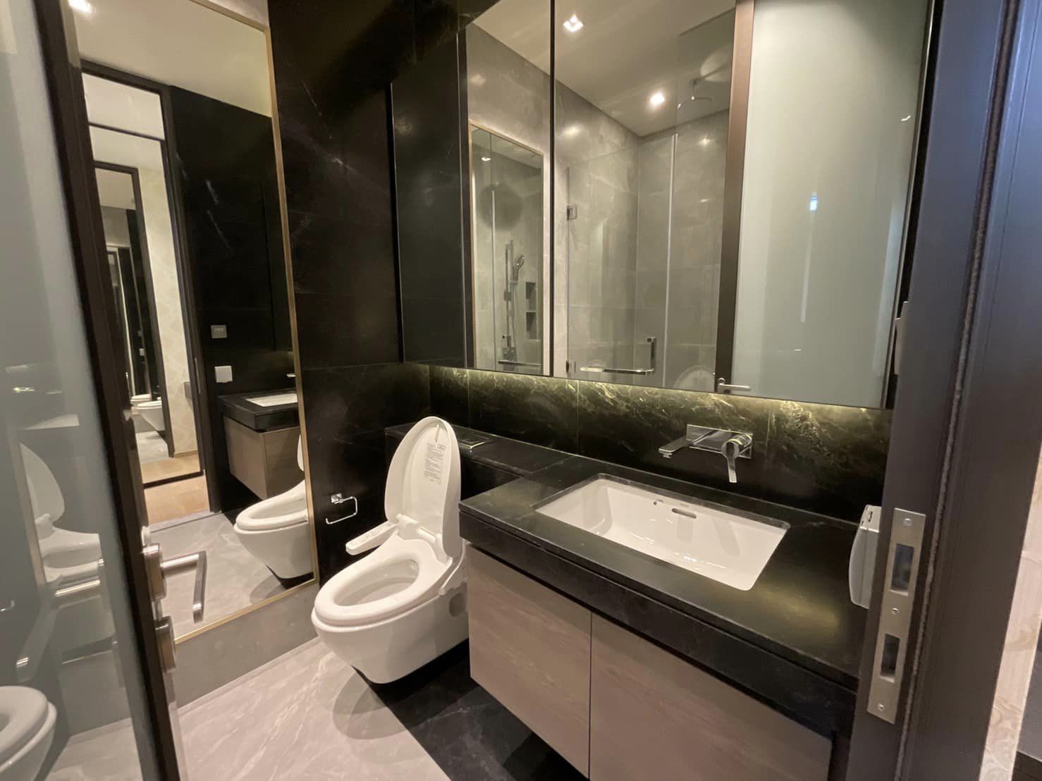 2 卧室 公寓 在 - Image 13