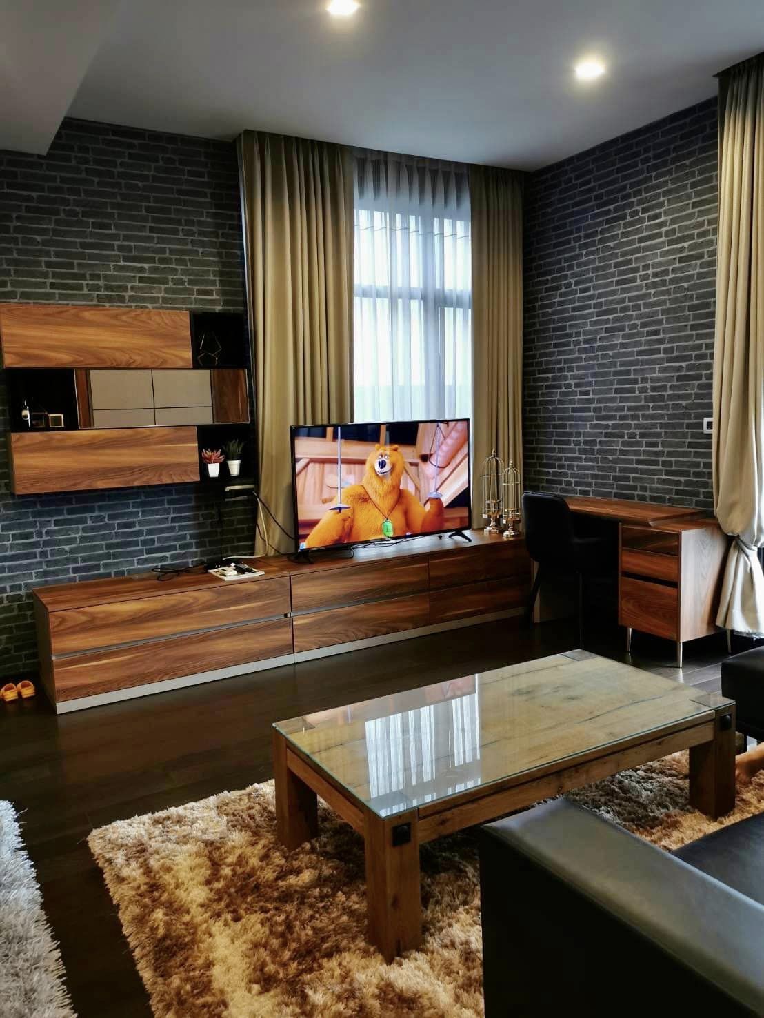 2 Bedroom Condo For Sale in Khlong Tan Nuea, Vadhana, Bangkok - Image 2