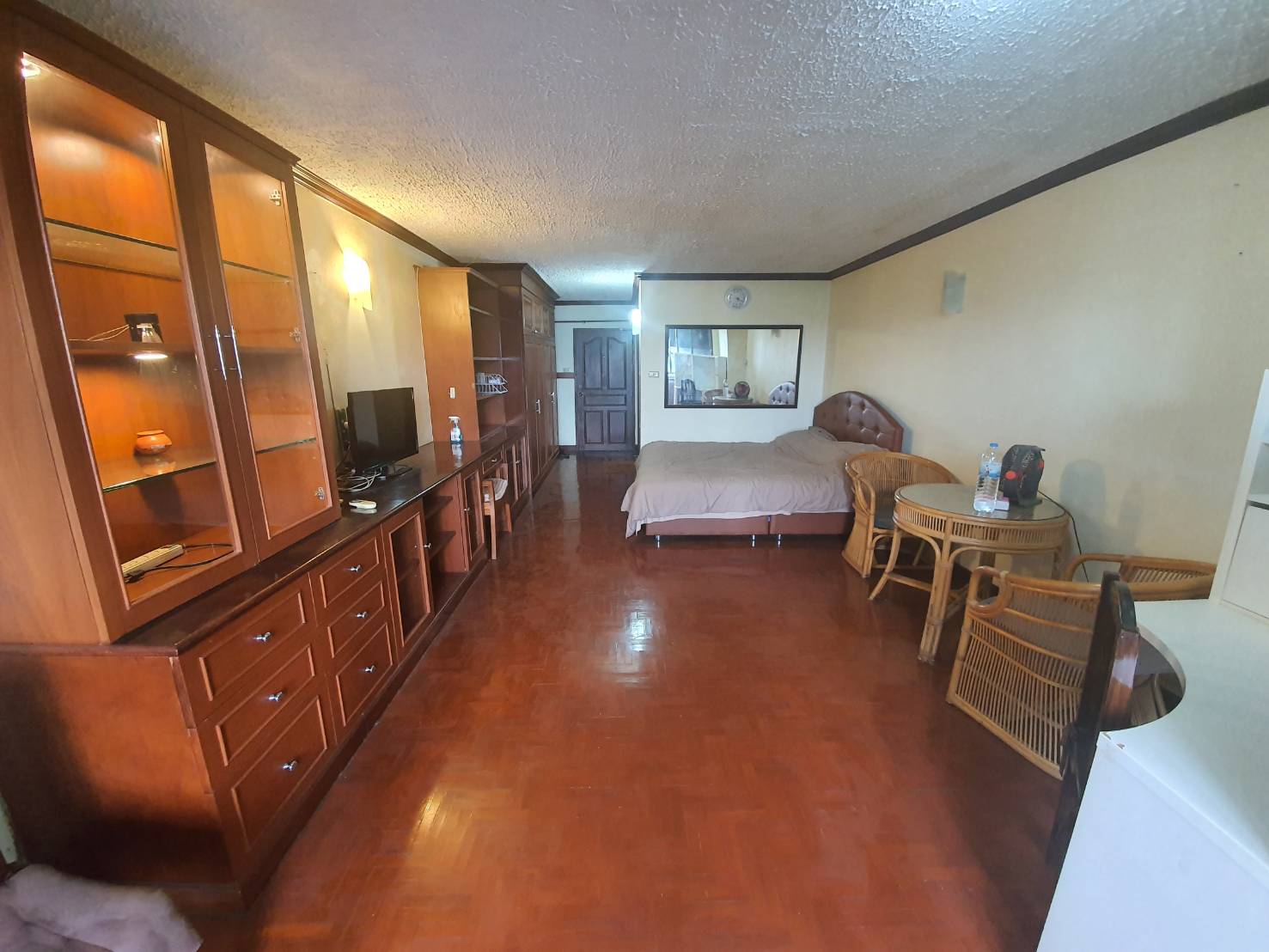Nakornping Condo - Image 1