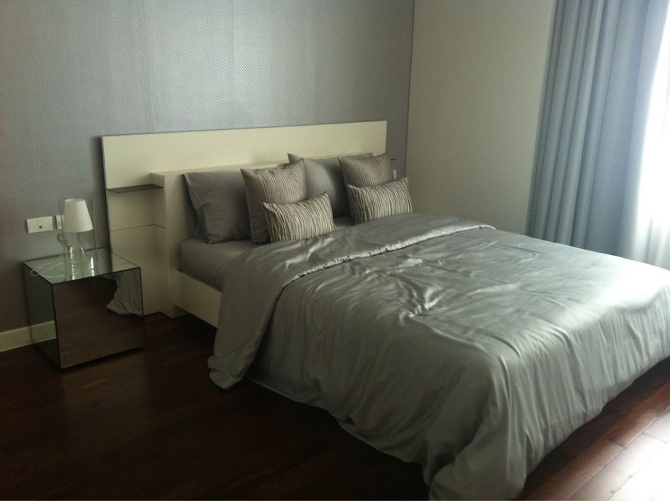 Circle Condominium - Image 9