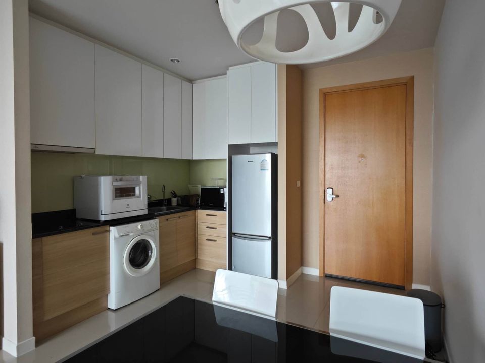 Circle Condominium - Image 5