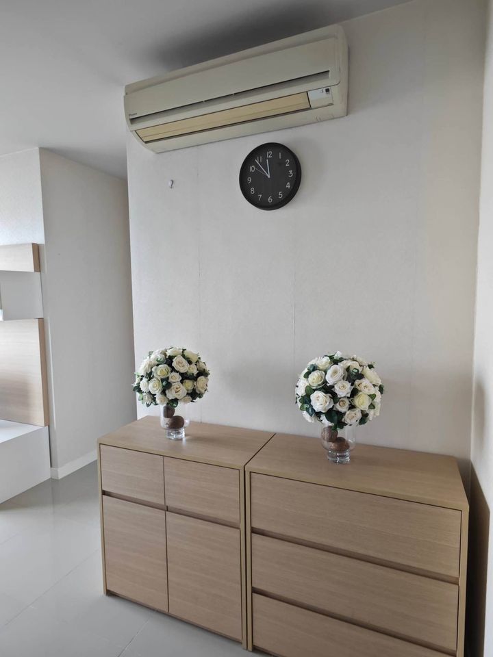 Circle Condominium - Image 2
