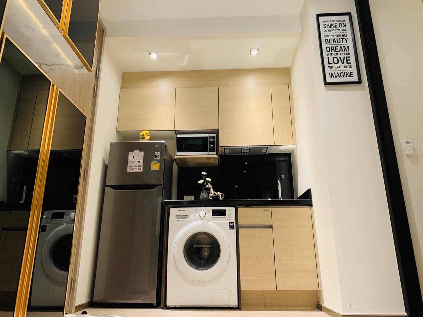 1 Bedroom Condo For Sale in Khlong Tan, Khlong Toei, Bangkok - Image 9