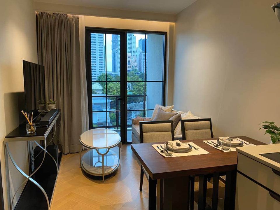 The Reserve Sukhumvit 61 - Image 1