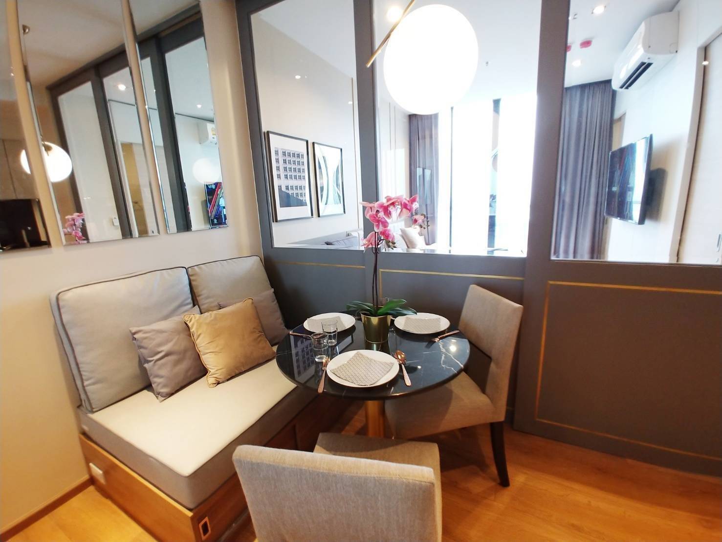 Park Origin Phrom Phong - Image 3
