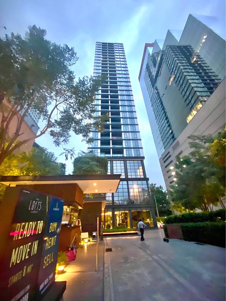 The Lofts Asok by Raimon Land - Image 13