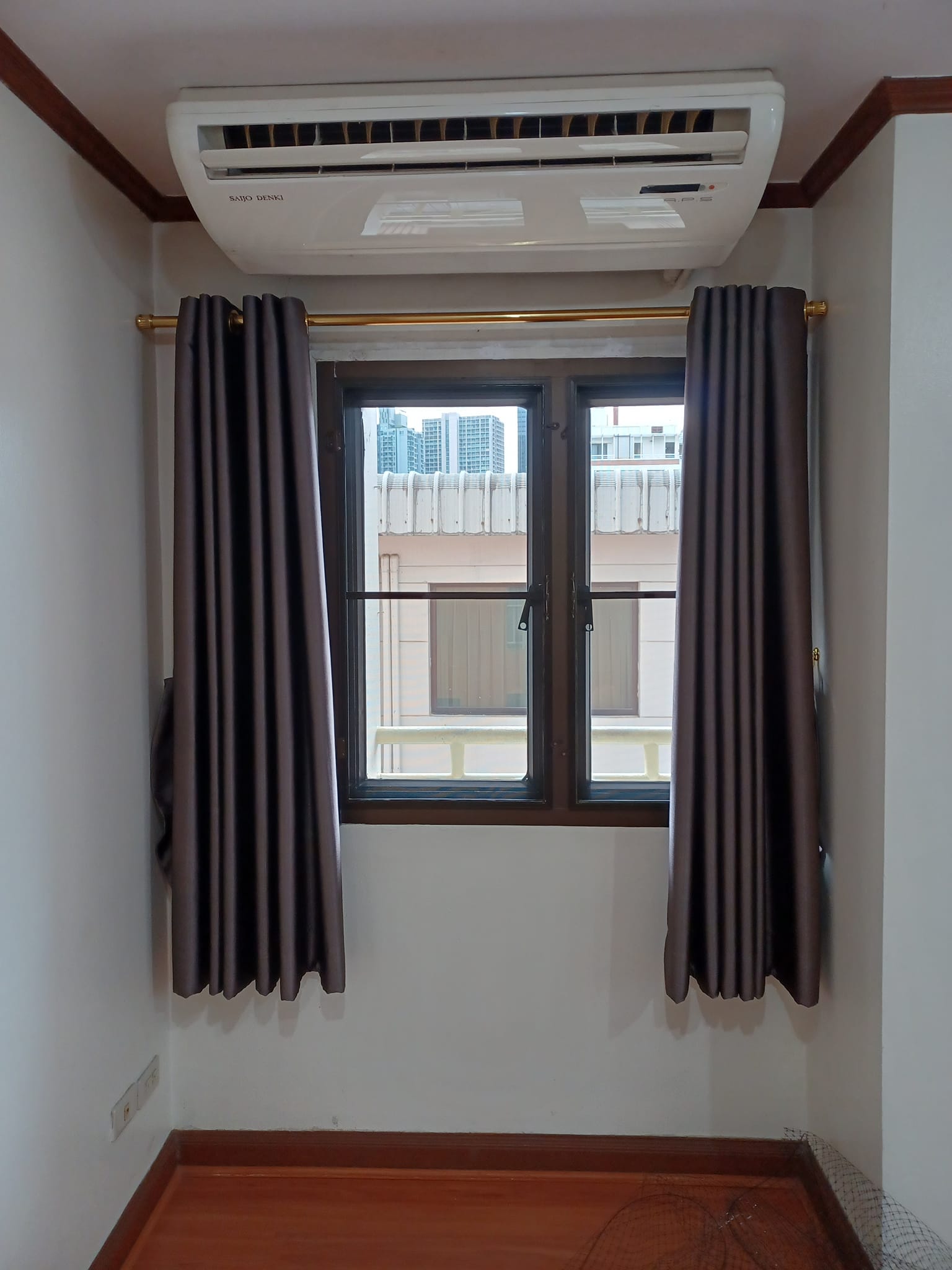 Aree Place Condominium - Image 6