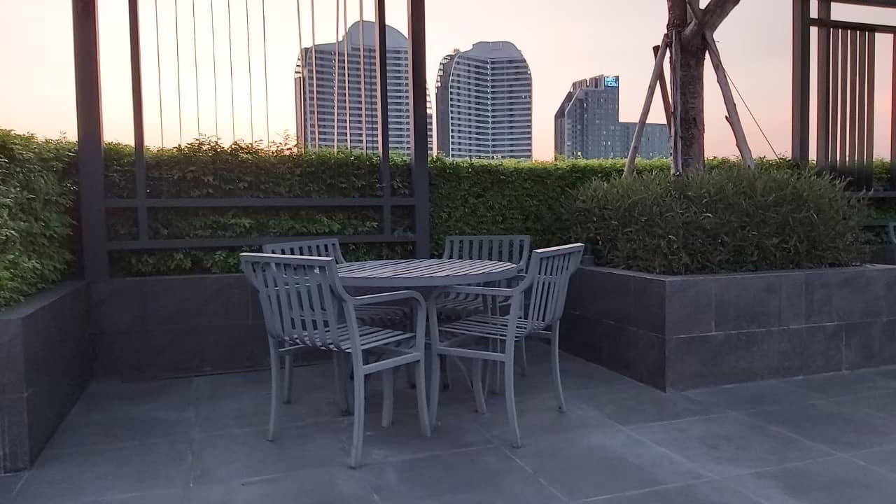 1 Bedroom Condo For Sale in Bang Na, Bang Na, Bangkok - Image 10