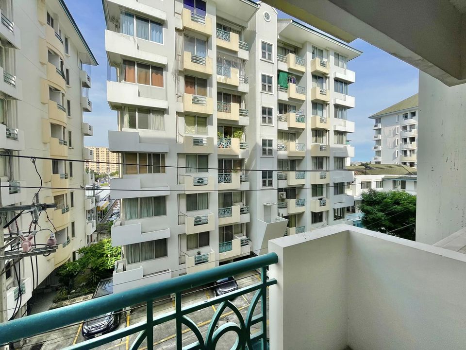 Baan Suan LaSalle Condominium - Image 11