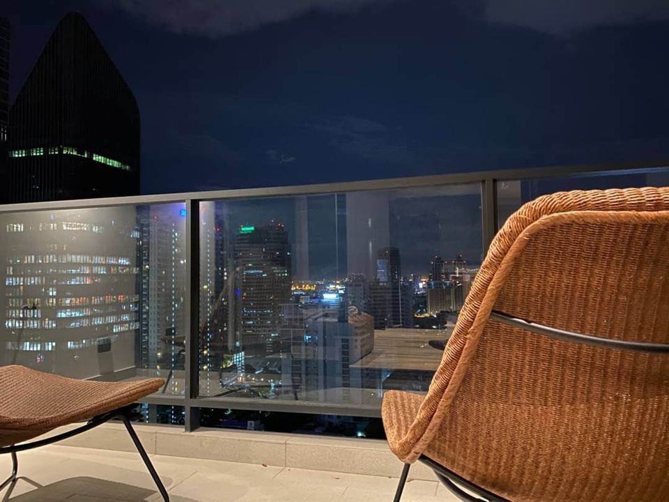 The Lofts Asok by Raimon Land - Image 5