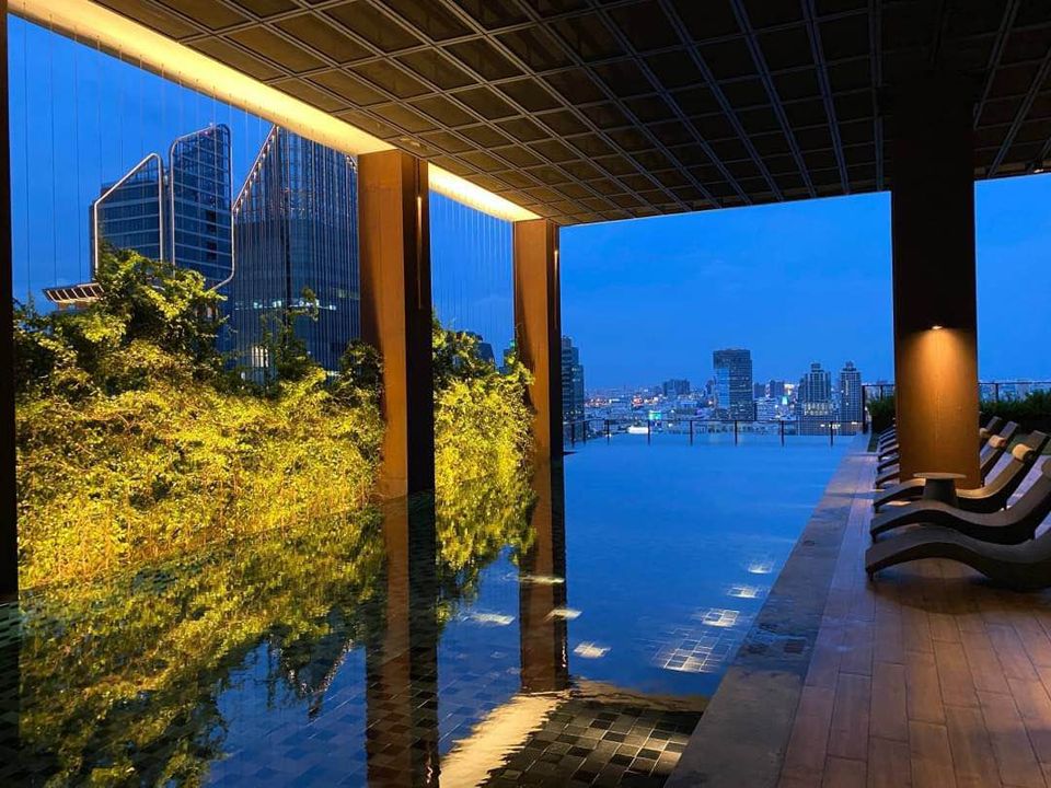 The Lofts Asok by Raimon Land - Image 19