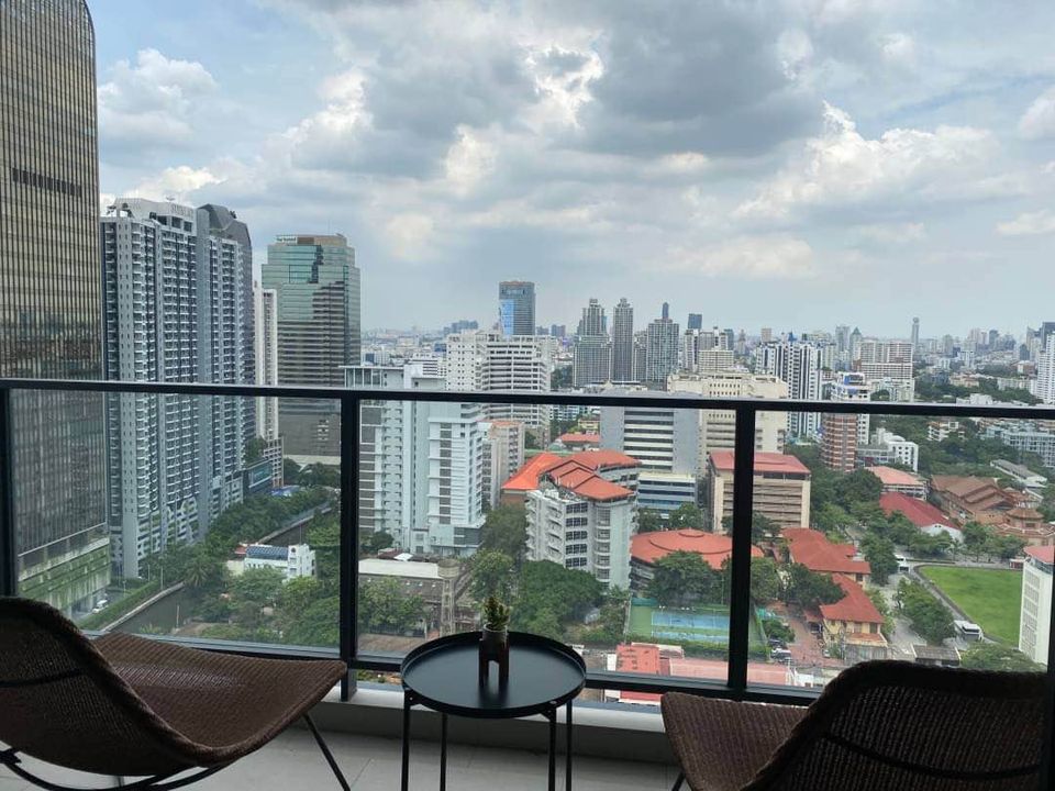 The Lofts Asok by Raimon Land - Image 13