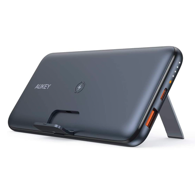 Aukey Wireless Portable USB-C Power Bank