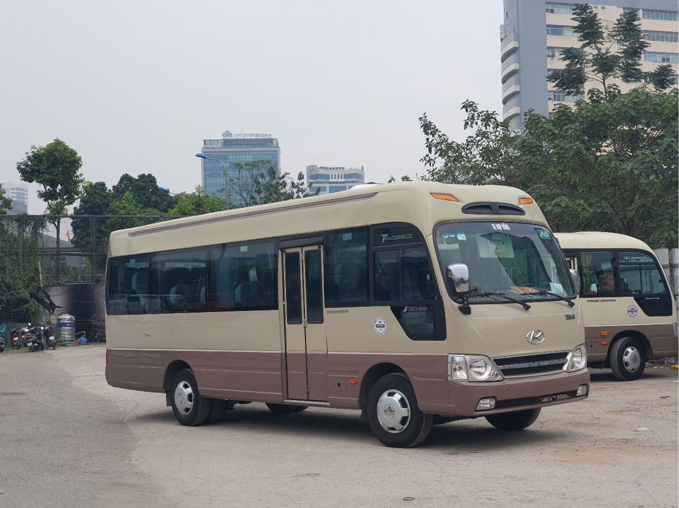 Thuê xe 29 chỗ có lái