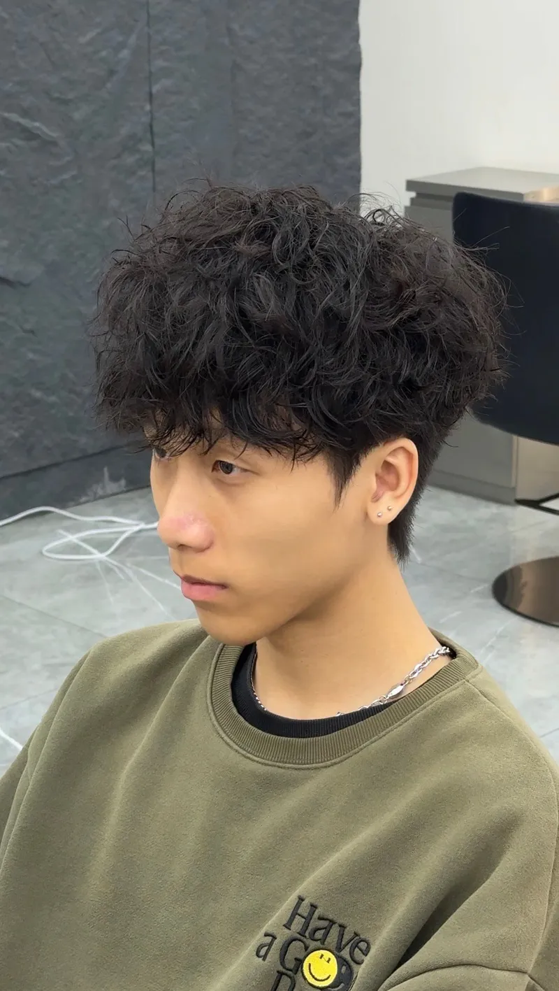 凌亂紋理燙｜男生燙髮 蓬鬆捲度｜男士燙髮專門Mark｜TiAM 中壢中正店