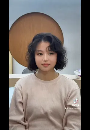 短髮狼尾燙｜深棕短捲瀏海個性造型