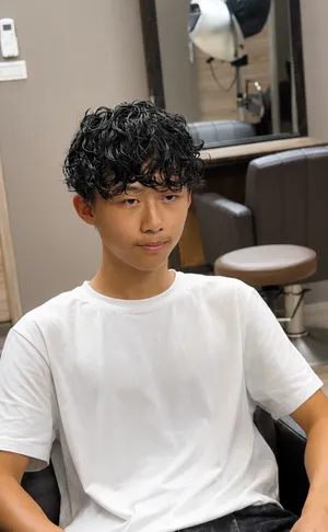 男士韓系燙｜黑髮蓬鬆捲度自然瀏海