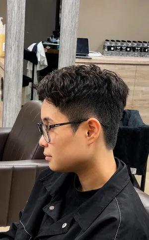 男士漸層短髮｜黑髮俐落清爽好整理
