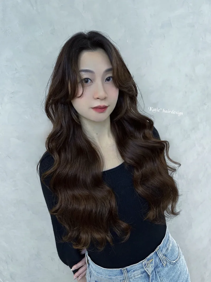 韓系大波浪燙長髮｜棕色中分浪漫捲度｜Katie 凱蒂｜TiAM 中壢中平店