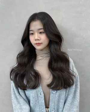 韓系微捲大波浪長髮｜深棕中分氛圍感｜Katie 凱蒂｜TiAM 中壢中平店 1