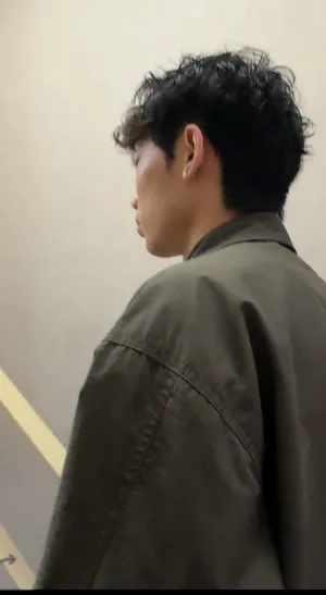 男生微捲燙短髮｜黑髮蓬鬆紋理造型｜Vida你的髮型小教母｜TiAM 中壢中正店 5
