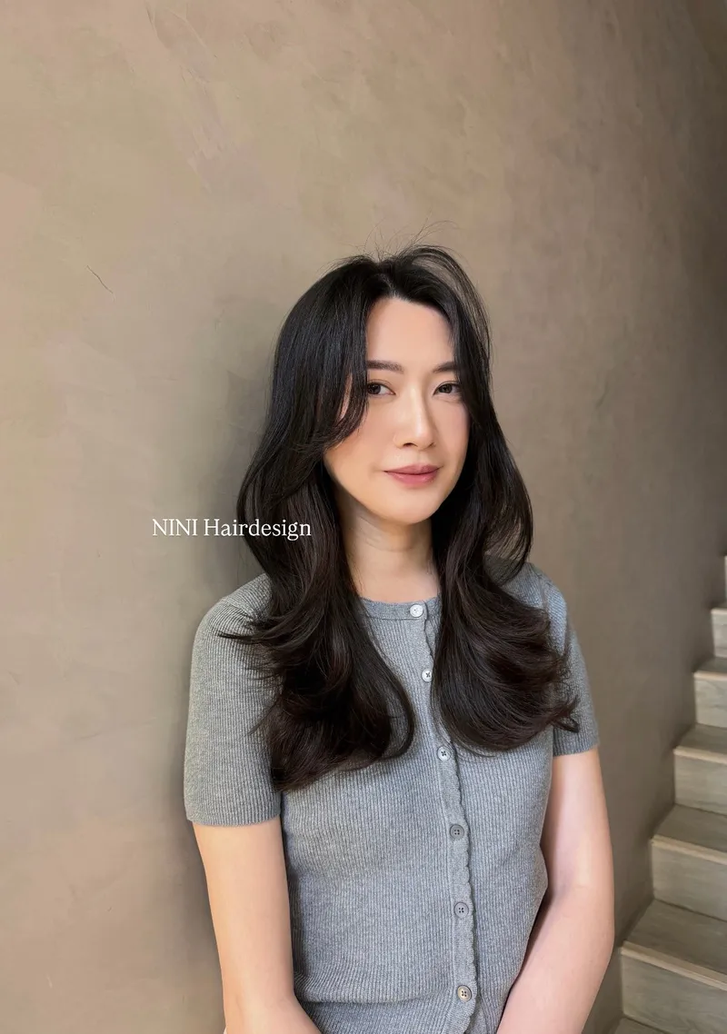 深棕內彎燙｜及肩圓潤鮑伯微捲｜Nini｜TiAM 中壢中平店