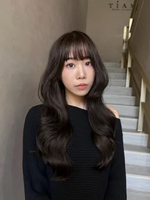 黑髮大波浪｜修顏瀏海浪漫長髮女｜Nini｜TiAM 中壢中平店 2