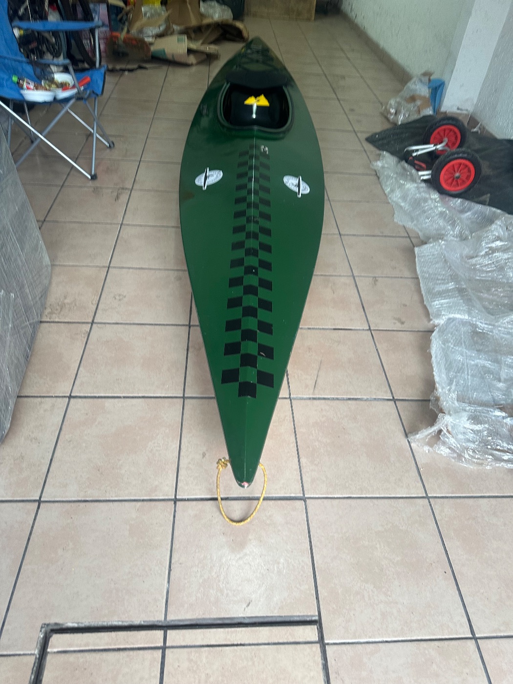 Kayak Monarch completo — $10,000 (incluye remo Pelican, carrito Malone Clipper TRX Deluxe y chaleco salvavidas)