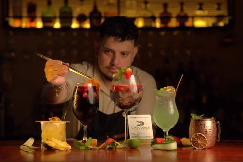 Bartender crafting cocktails at Villas Río Mar in Dominical, Costa Rica