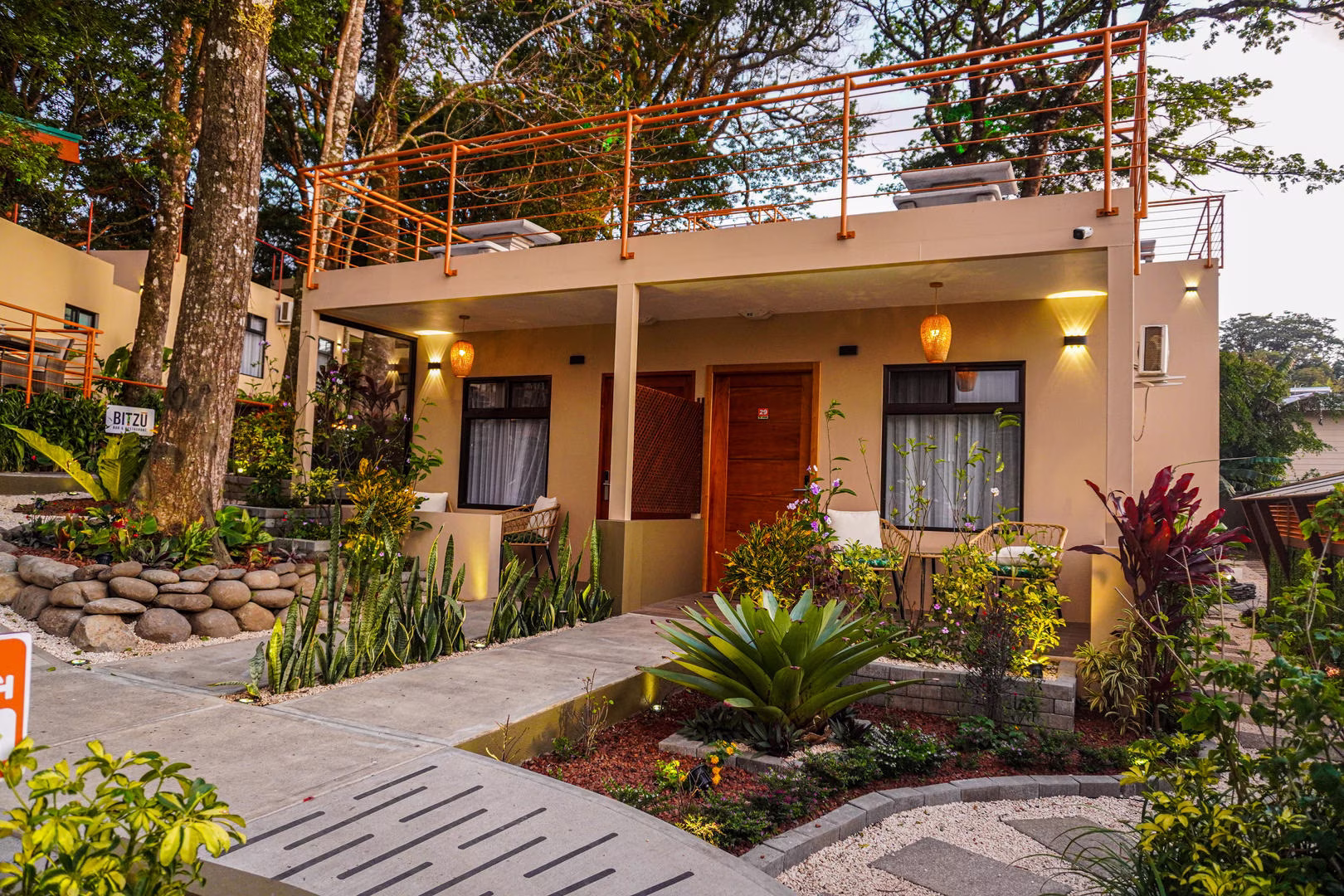 Rooms with private terrace at Sibu Boutique Hotel in Monteverde