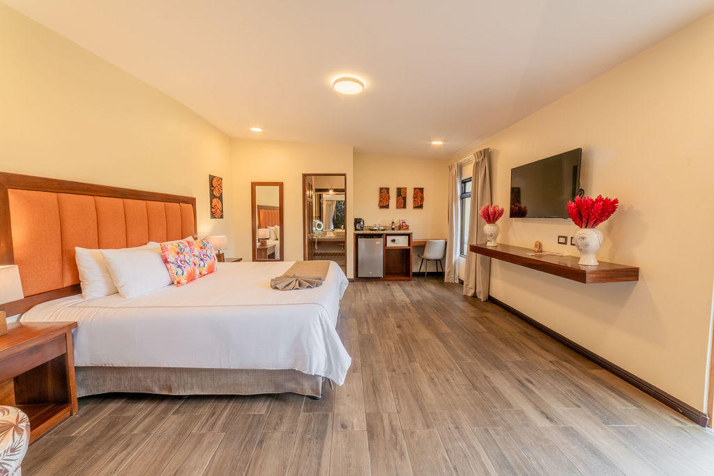 Alternate angle of Forest Deluxe room with king bed at Hotel & Spa Poco a Poco, Monteverde